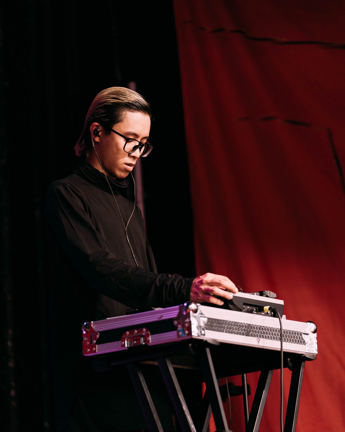 No Headliner 4 · photo by Fujigasa